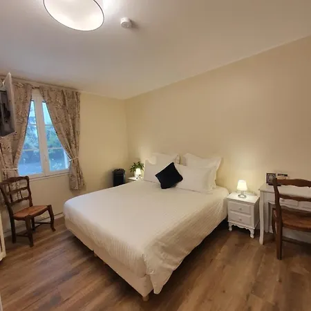 Otel Le Rodin 3*